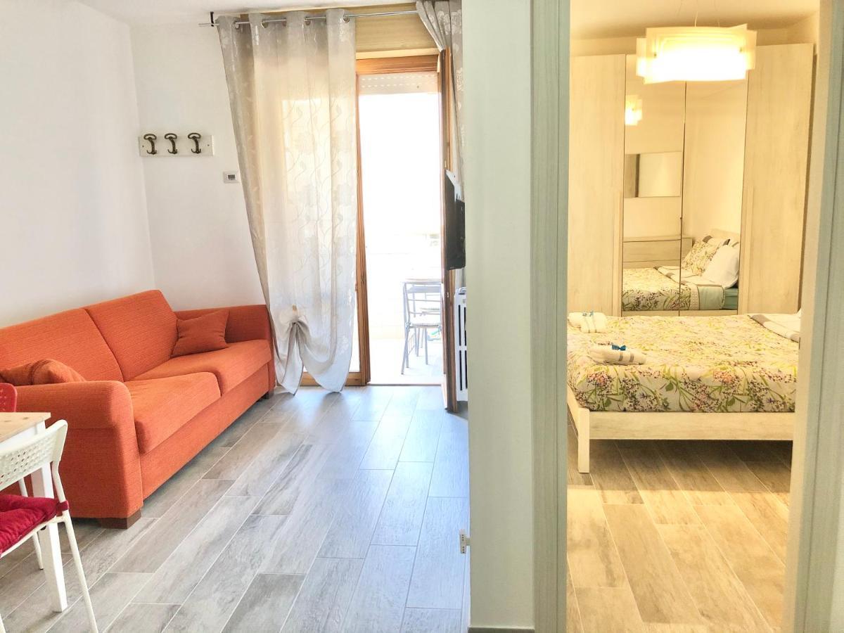 Apartamento Vita Marina Porto SantʼElpidio Exterior foto