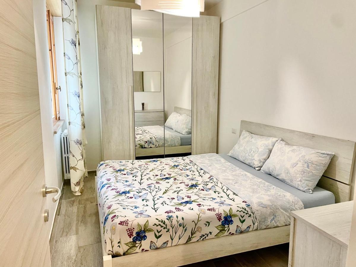 Apartamento Vita Marina Porto SantʼElpidio Exterior foto